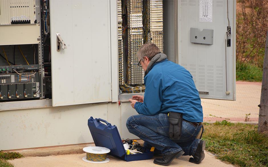 électricien urgence Courbevoie